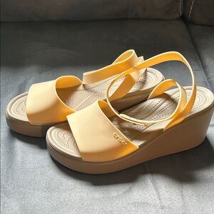 CROCS Women's Tan Wedge Sandals